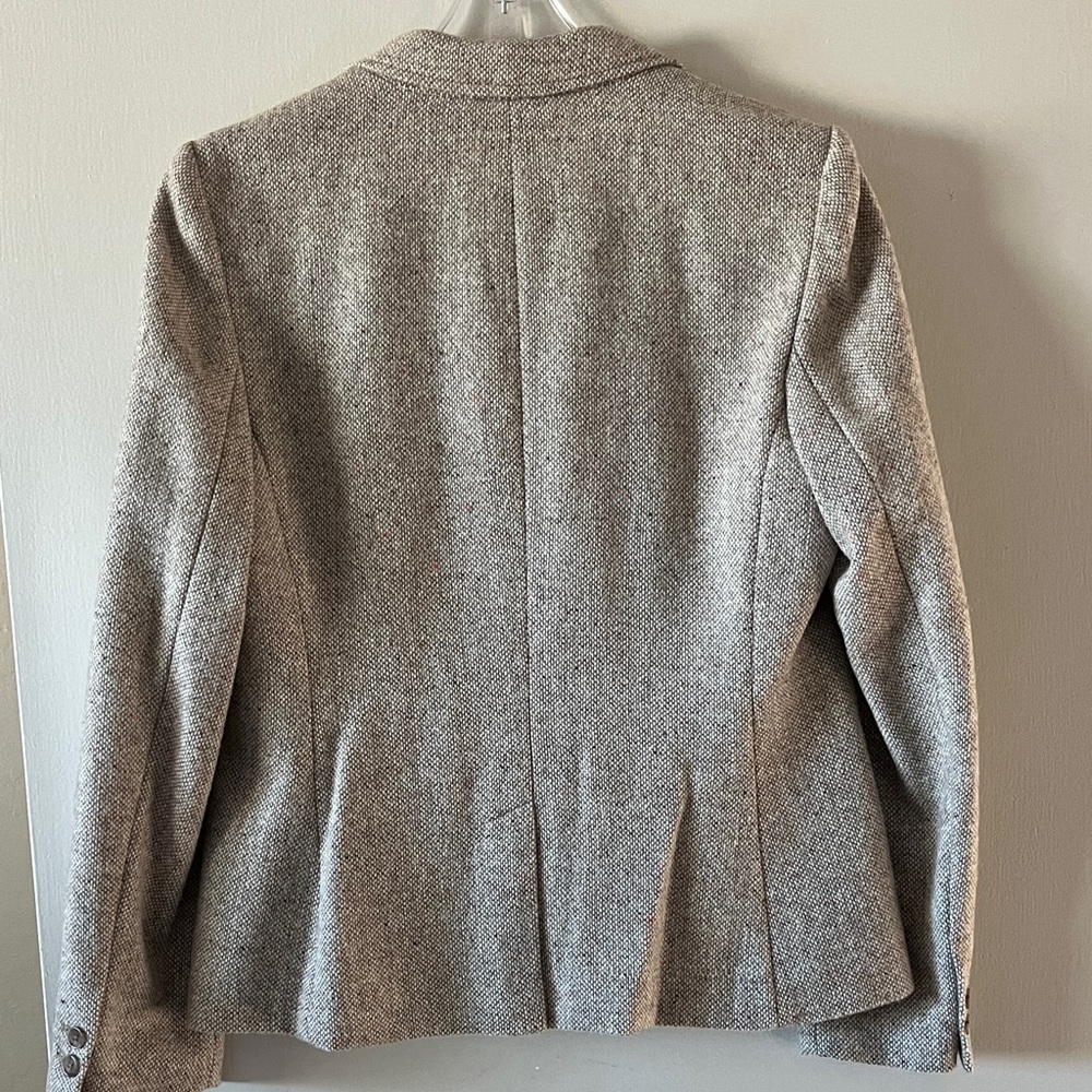 Banana Republic Textured Blazer - Picture 8 of 10